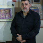 En el estudio junto una obra en 2020. En el estudio junto una obra en 2020.