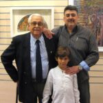 En Jaén Singular ECI, junto a mis obras. Con mi padre el pintor José Cortés y mi sobrino Mario.